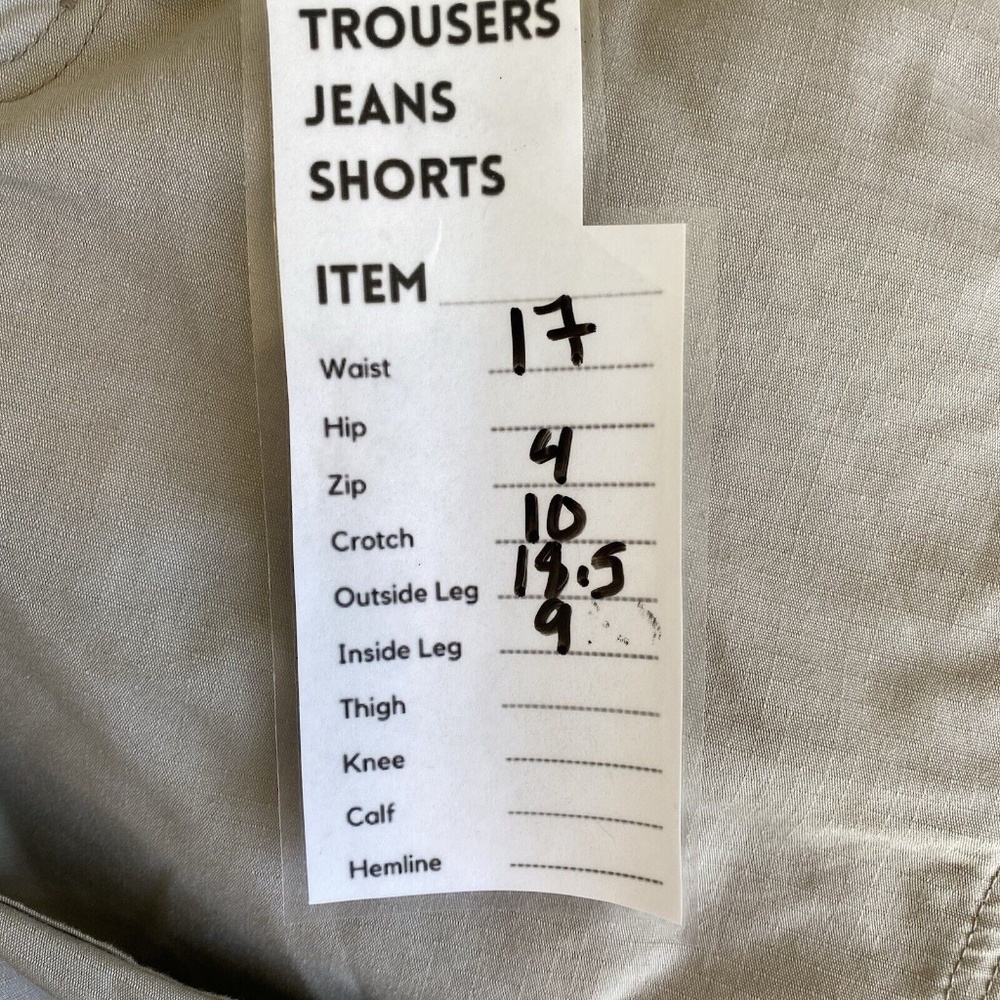 Carhartt Womens Original Fit Smithville Shorts Size 12 Tan Roll Tab Sides Safari - Picture 12 of 12